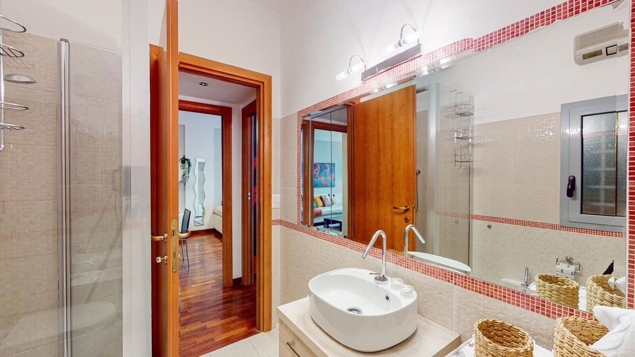 Photo of Bathroom in Aurelio