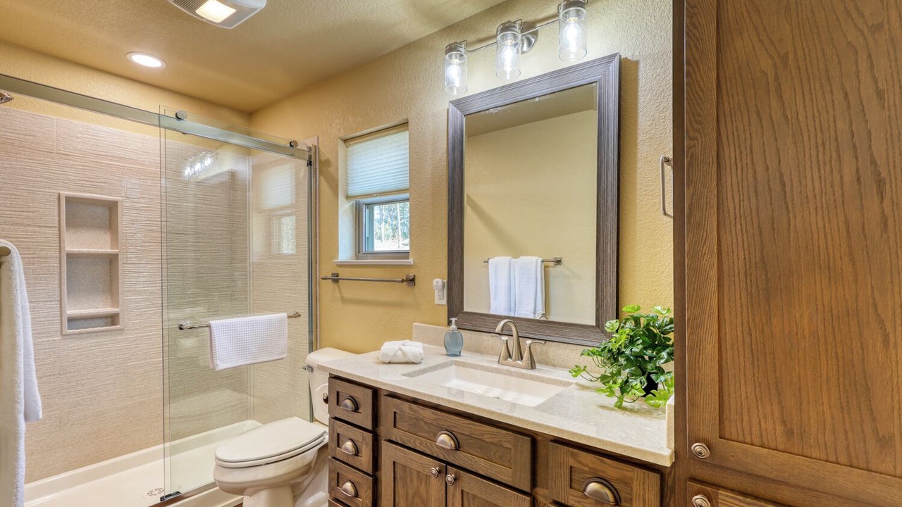 Photo of Bathroom in Rockerville