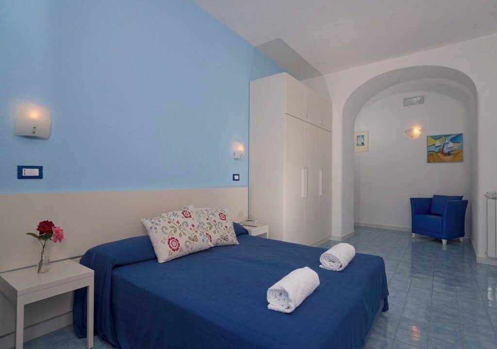 Photo of Bedroom in Forio