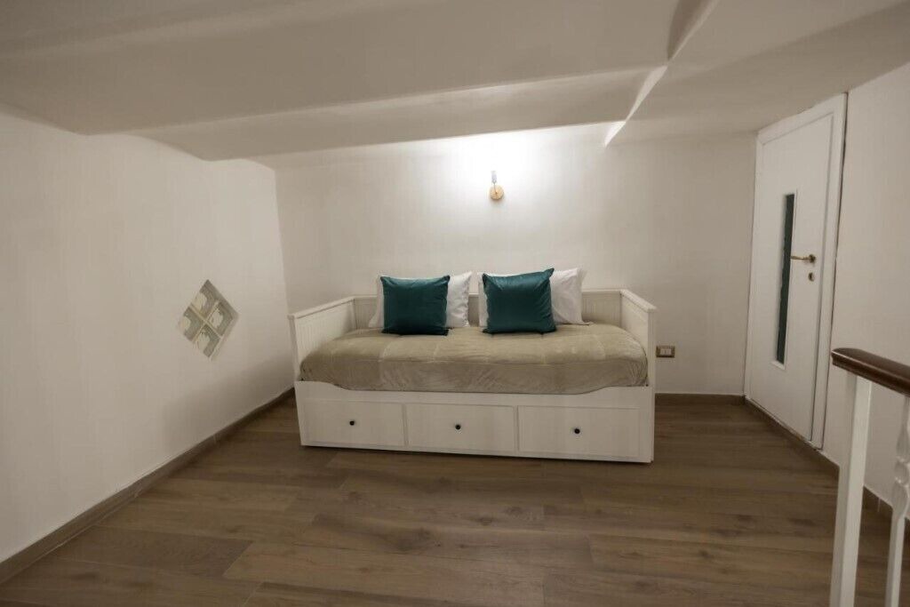 Photo of Bedroom in Naples City Centre