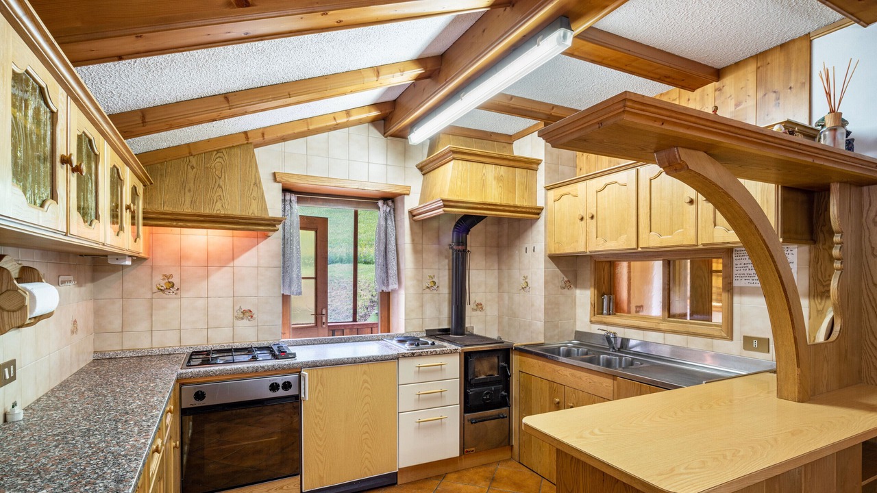 Photo of Kitchen in Livinallongo del Col di Lana