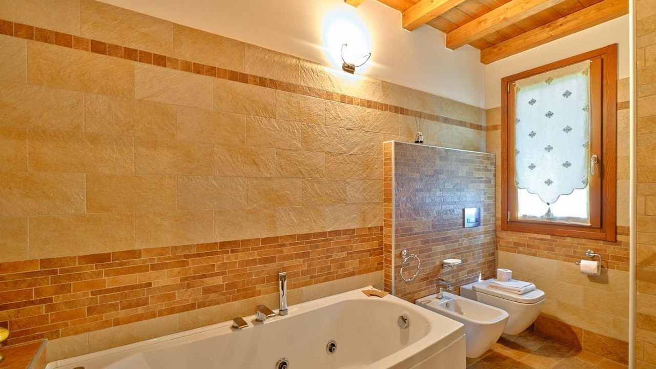 Photo of Bathroom in Salionze