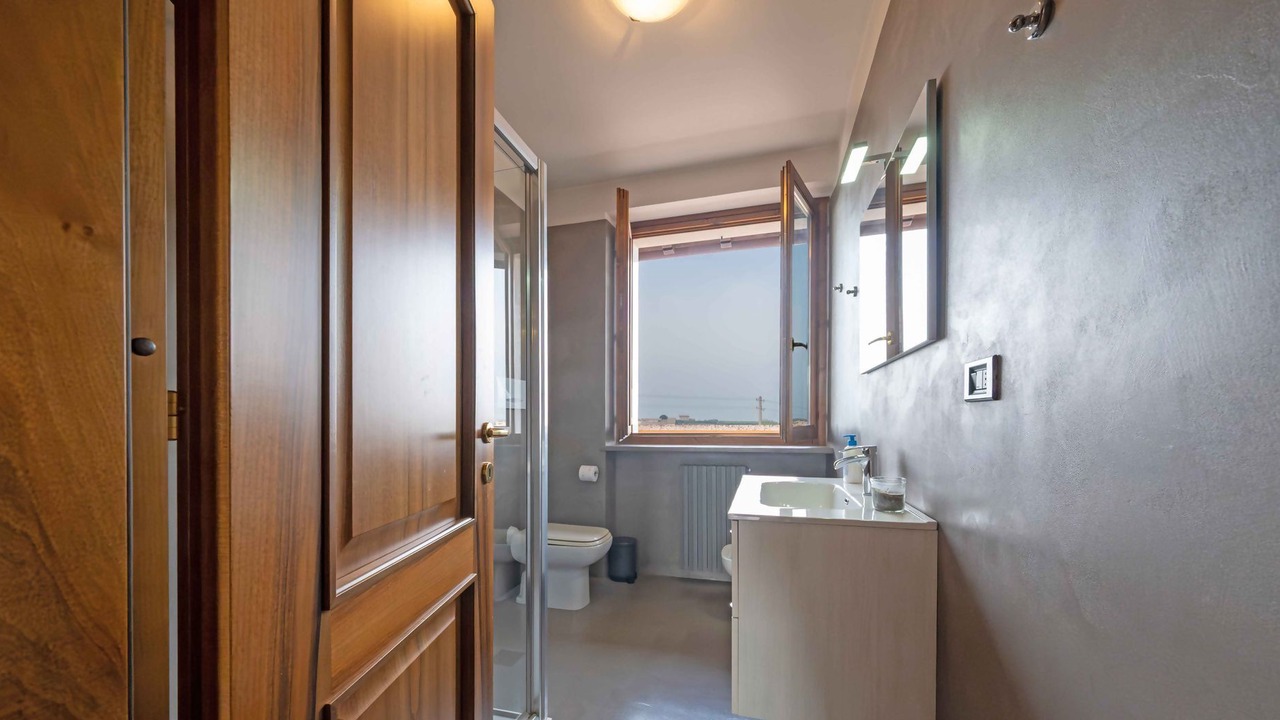 Photo of Bathroom in Bardolino