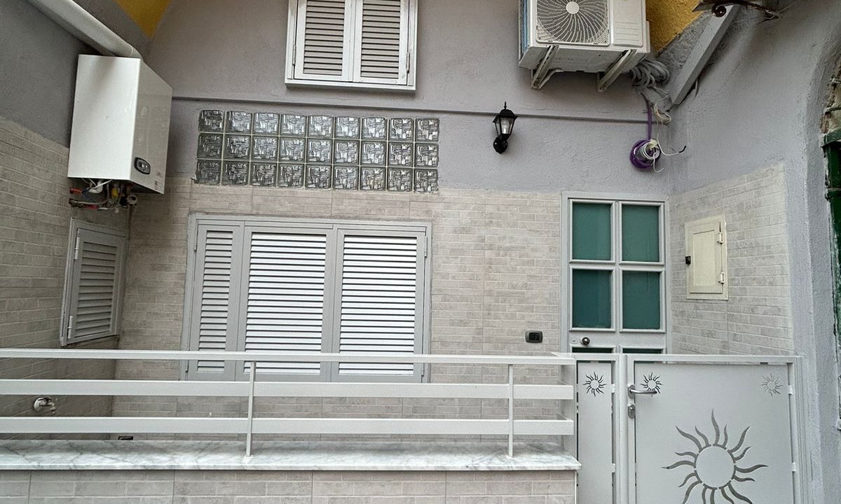 Photo of Outdoor in Naples
