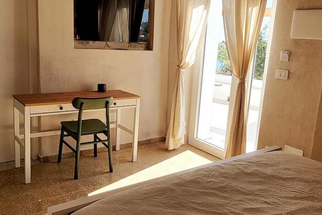 Photo of Bedroom in Monte di Procida