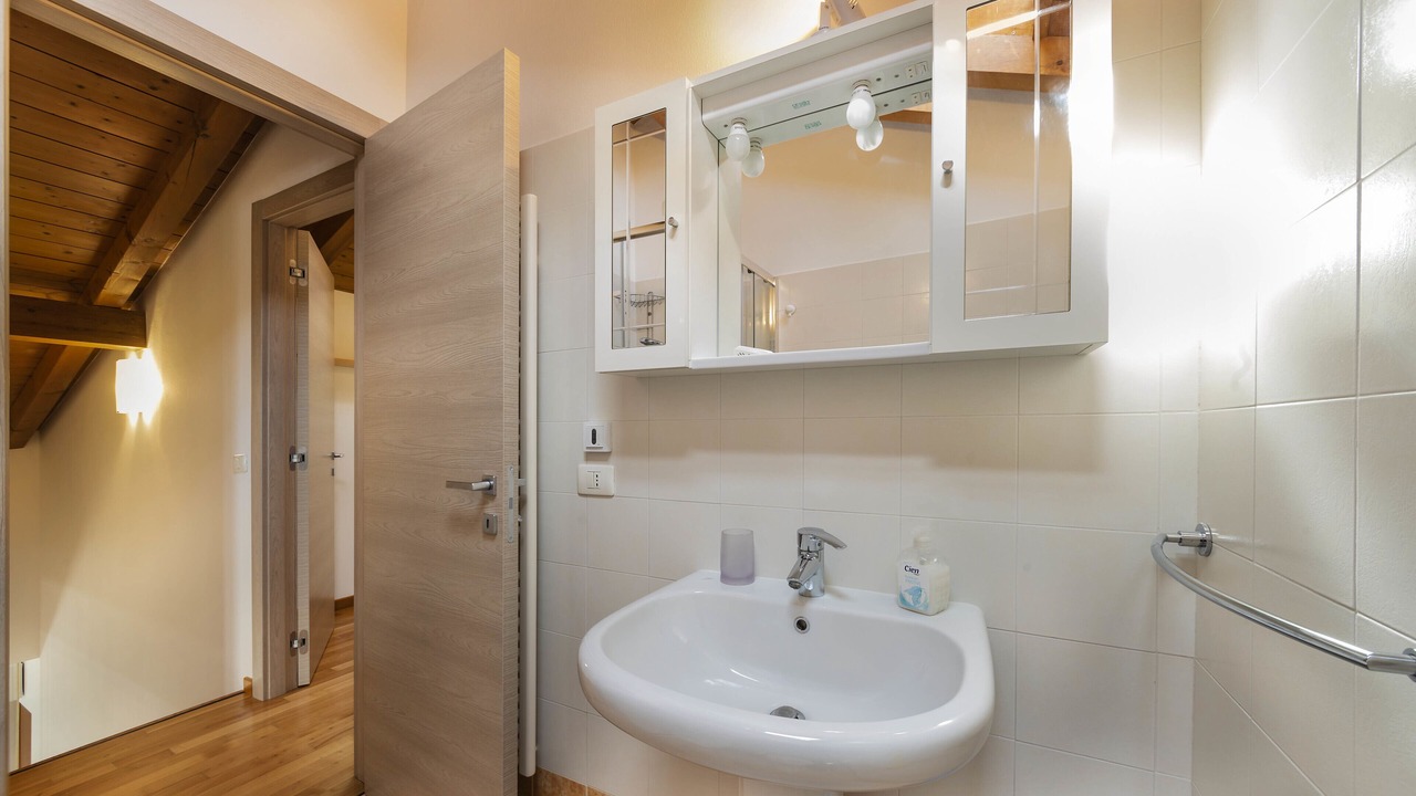 Photo of Bathroom in Affi