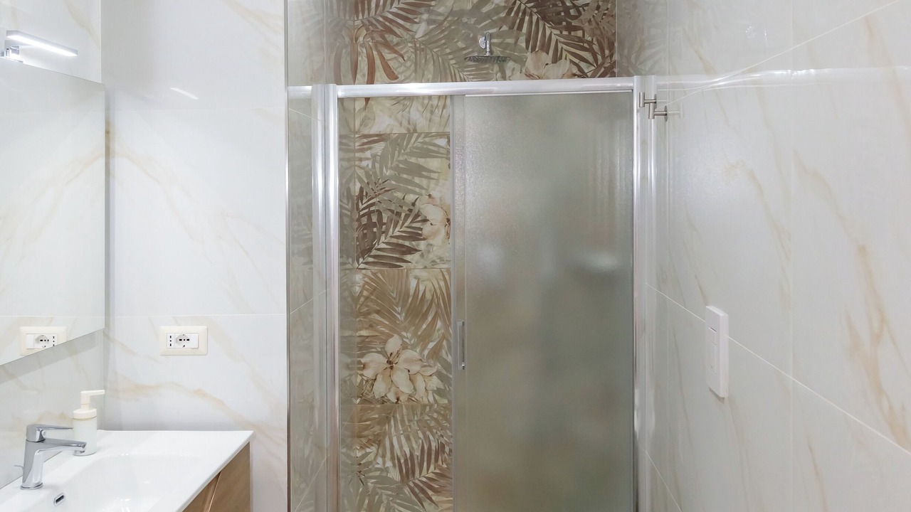 Photo of Bathroom in Naples
