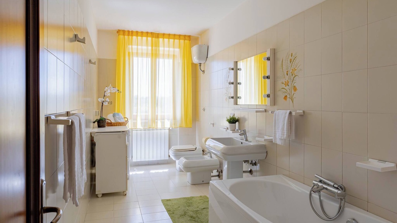 Photo of Bathroom in Rocca San Giovanni