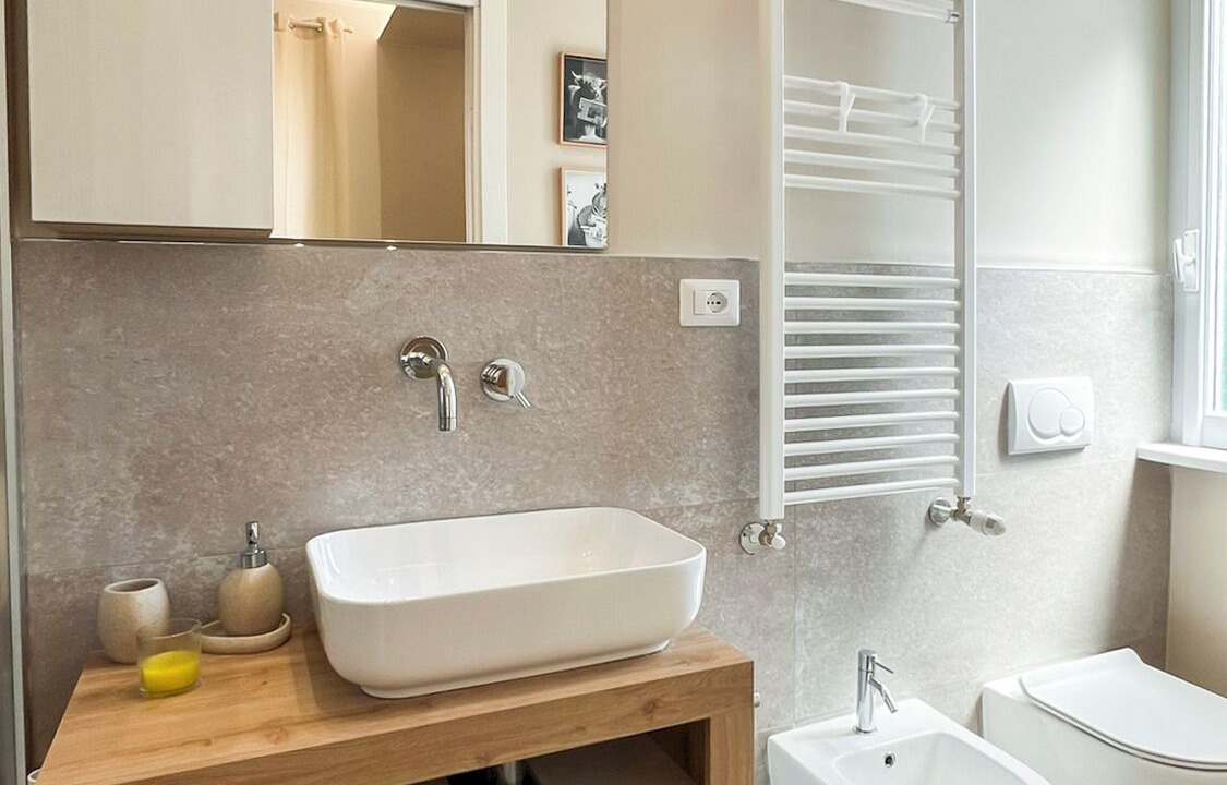 Photo of Bathroom in Aurelio