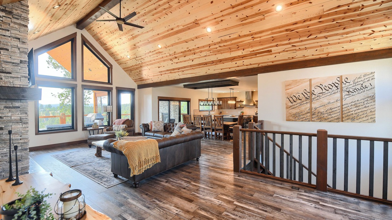 Photo of Livingroom in Lead