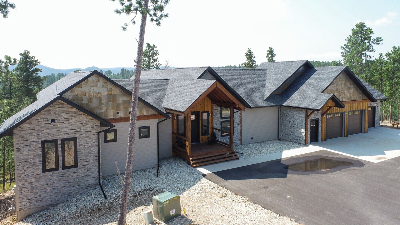 Photo of Outdoor in Lead