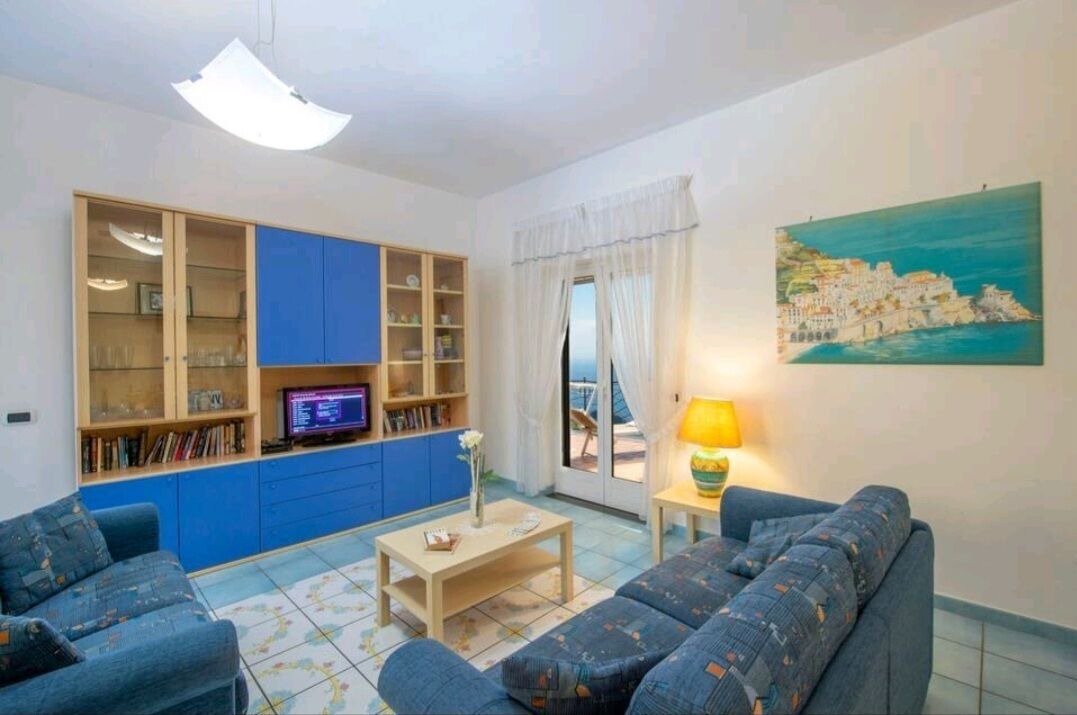 Photo of Livingroom in Furore
