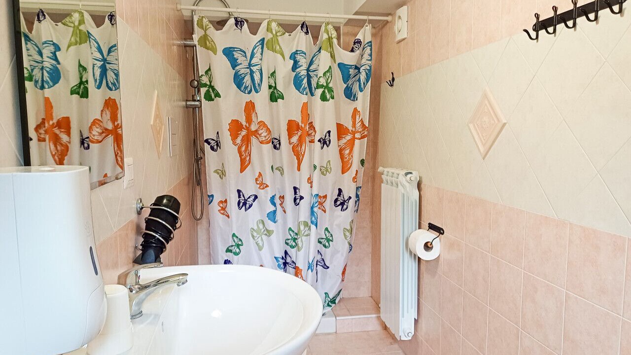Photo of Bathroom in Rutino