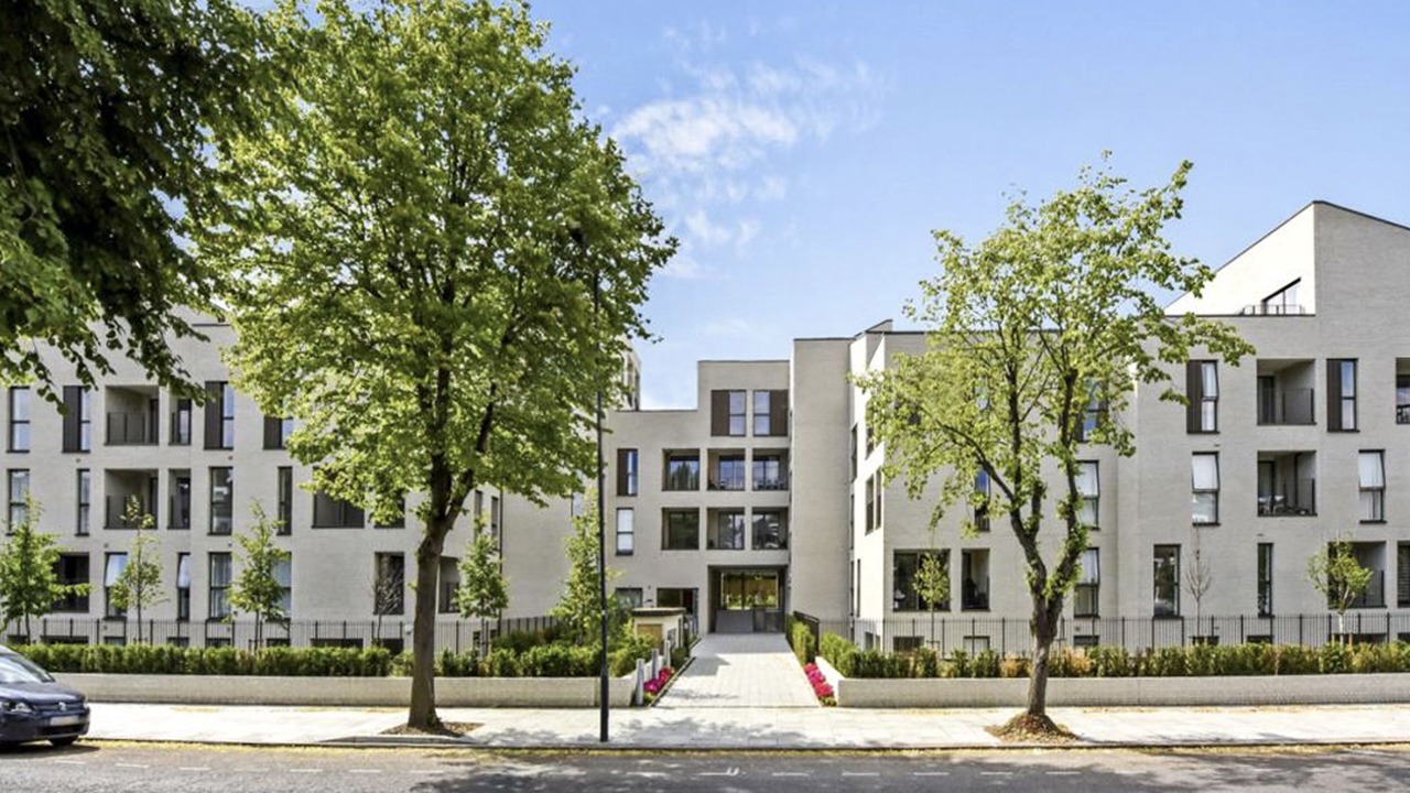 Photo of Outdoor in Brondesbury Park