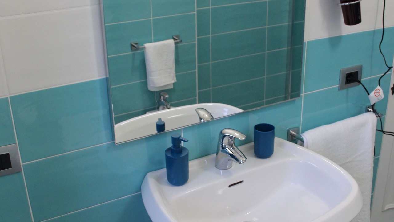 Photo of Bathroom in Quartiere XXXIV Lido di Ostia Levante