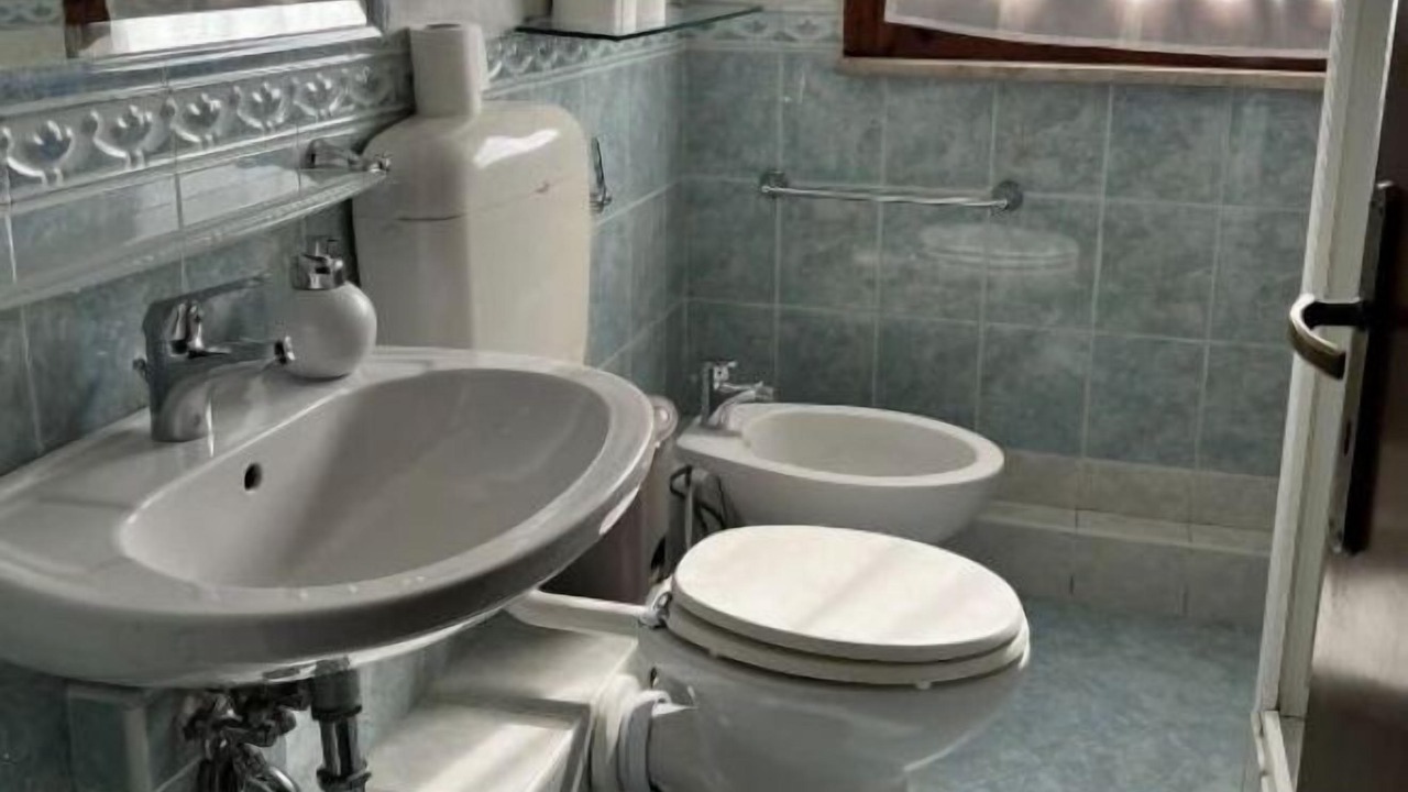 Photo of Bathroom in Zona XV Torre Maura