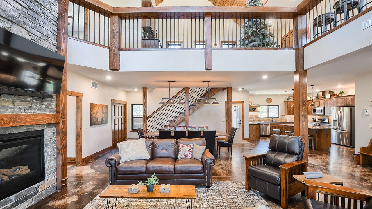 Photo of Livingroom in Lead