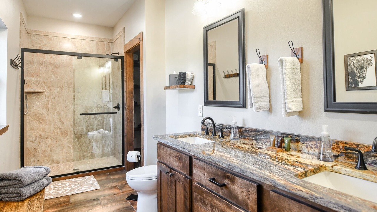 Photo of Bathroom in Lead