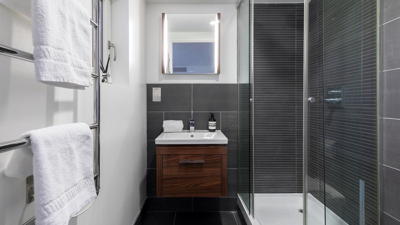 Photo of Bathroom in South Bank