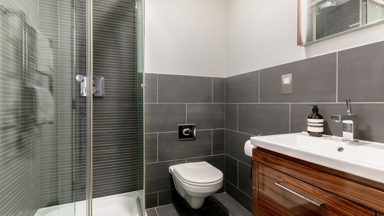 Photo of Bathroom in South Bank