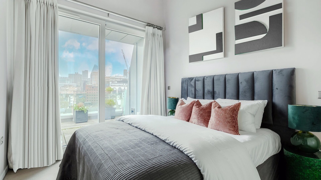 Photo of Bedroom in South Bank