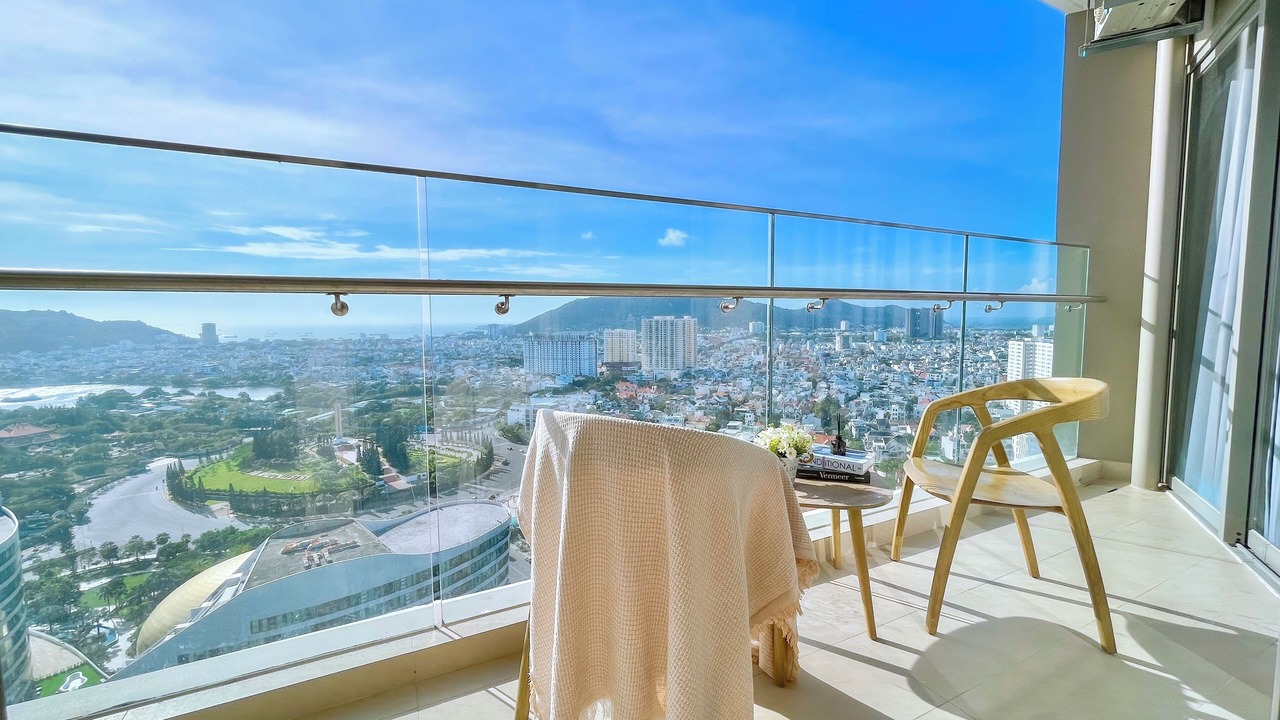 Photo of Patio Balcony in Thang Tam