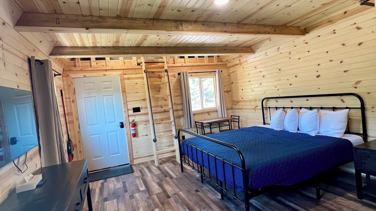 Photo of Bedroom in Rockerville