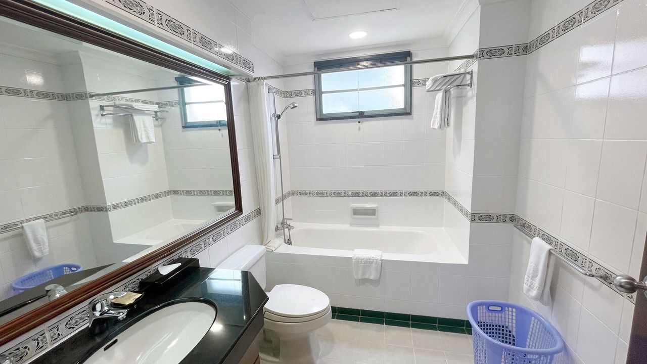 Photo of Bathroom in Quang An