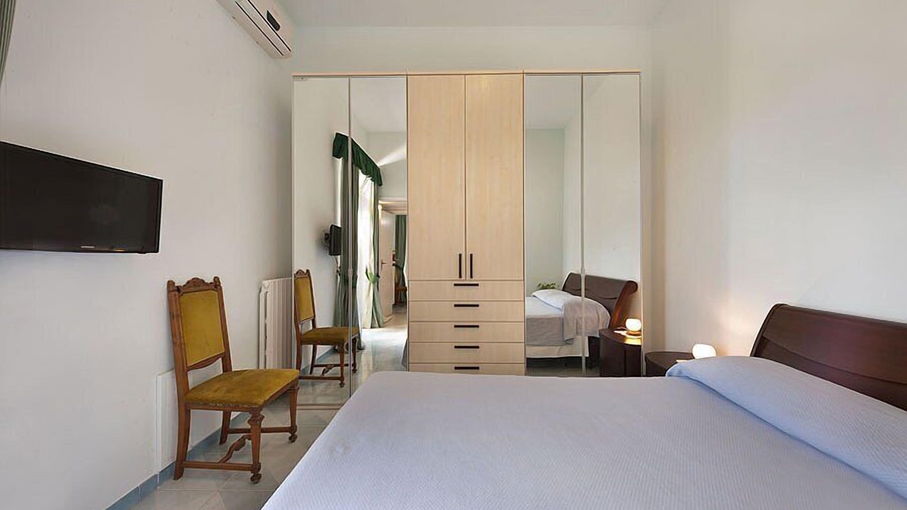 Photo of Bedroom in Marina di Puolo