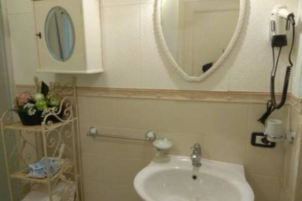 Photo of Bathroom in Stella Cilento