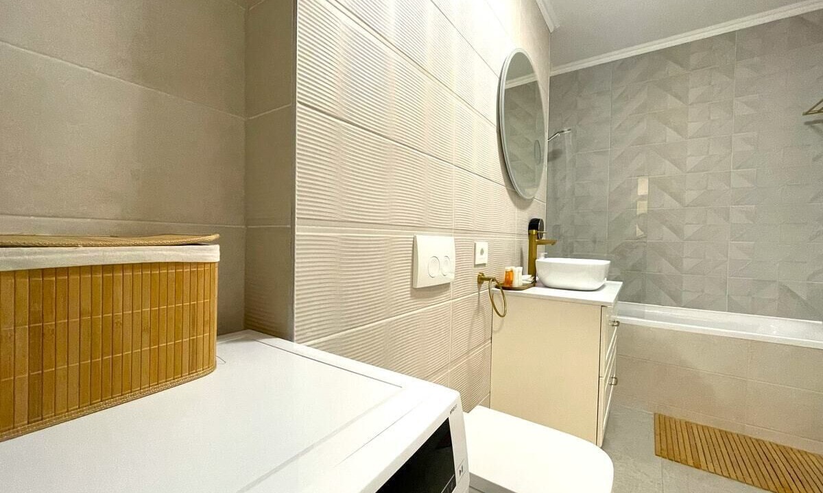 Photo of Bathroom in Tractorul