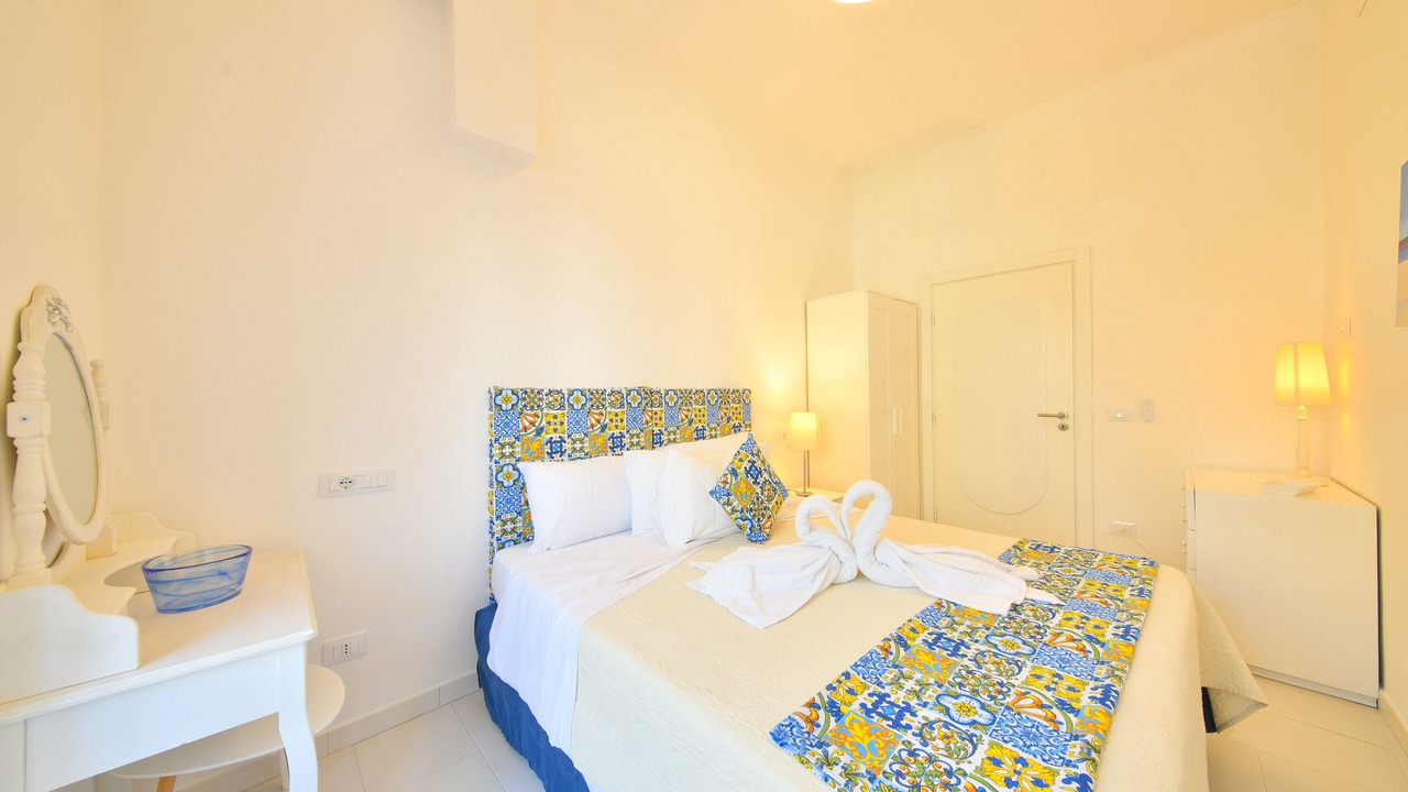 Photo of Bedroom in Forio