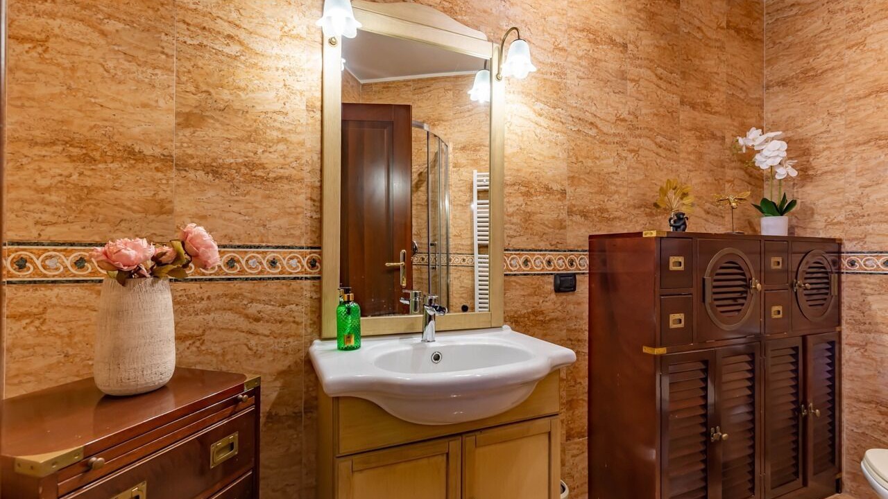 Photo of Bathroom in Quartiere XX Ardeatino