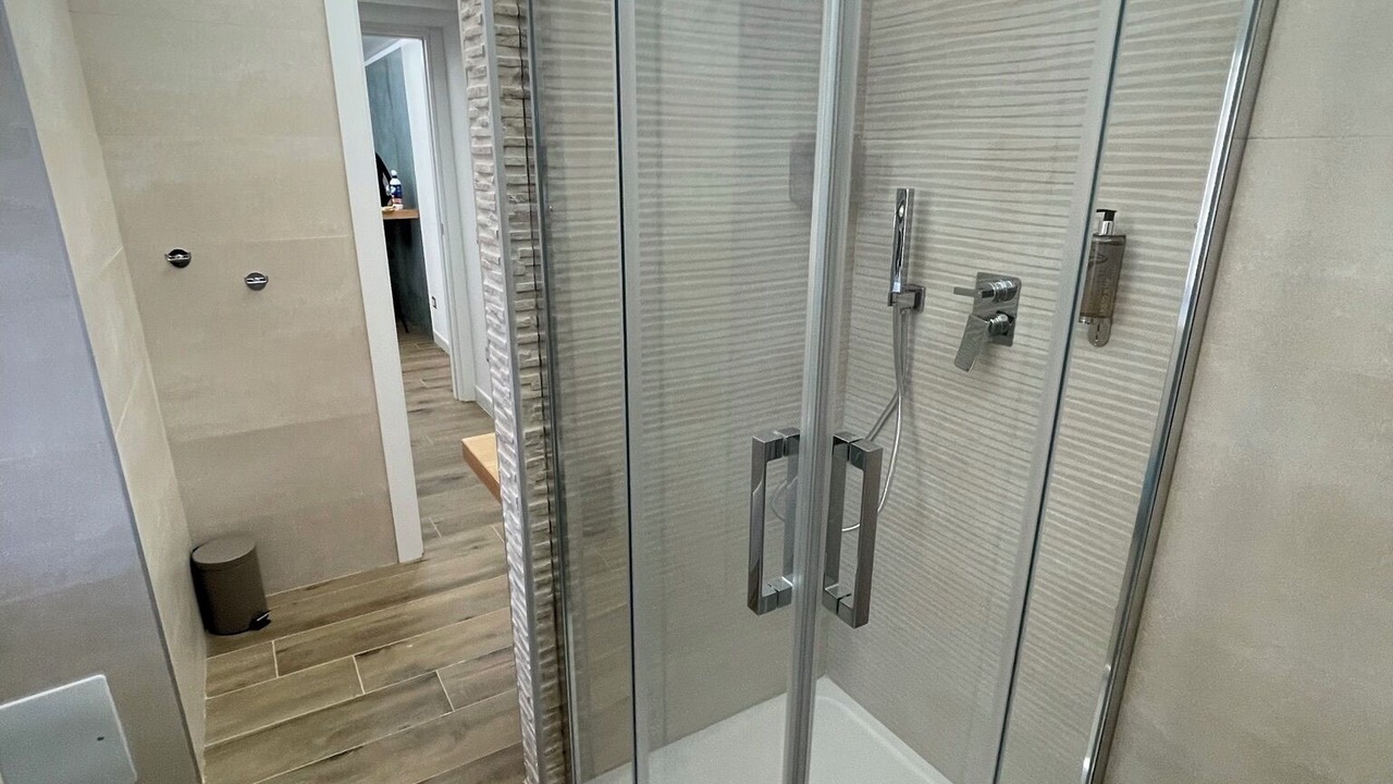 Photo of Bathroom in Cercola