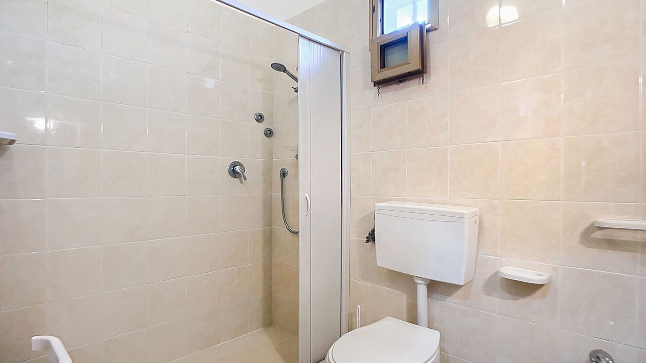 Photo of Bathroom in Scialara