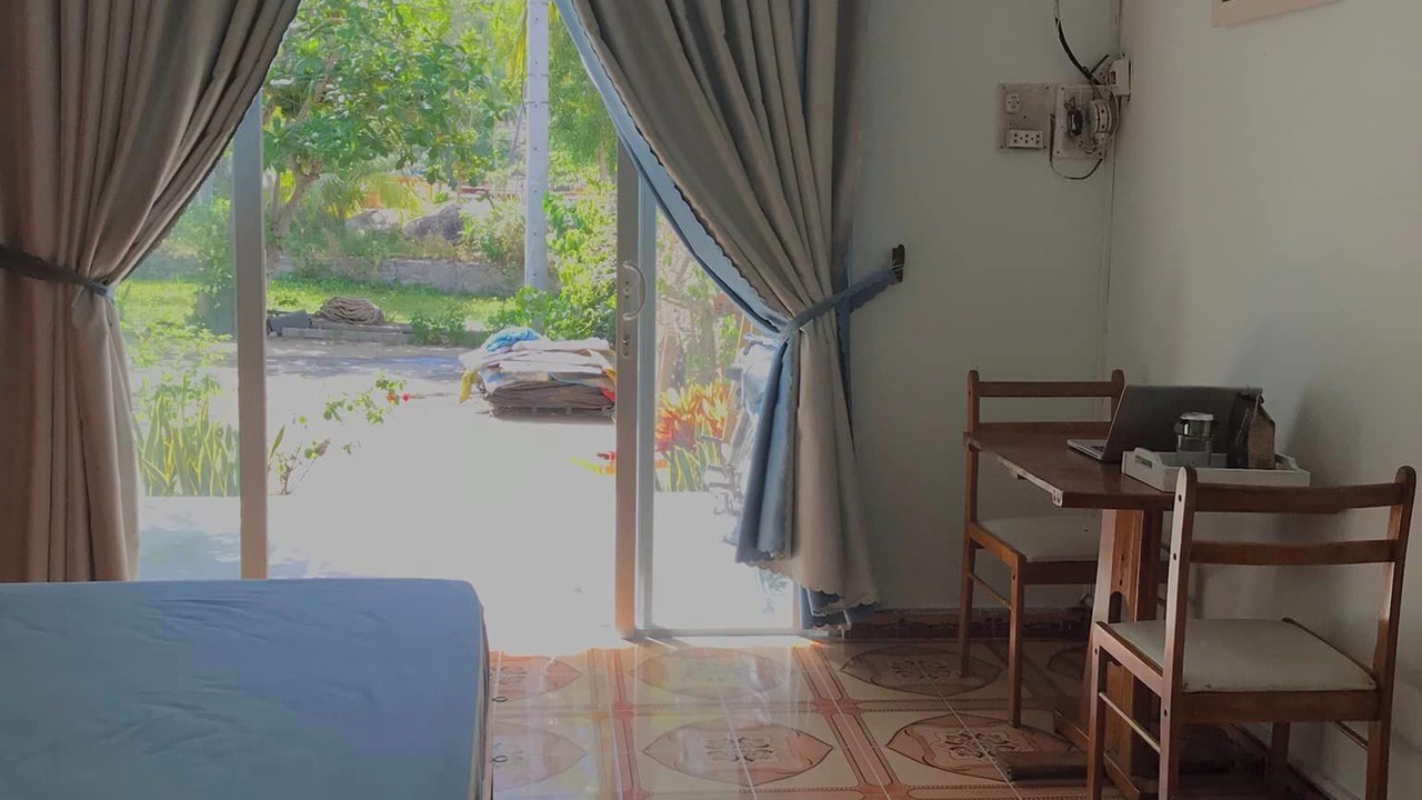 Photo of Bedroom in Cham Island