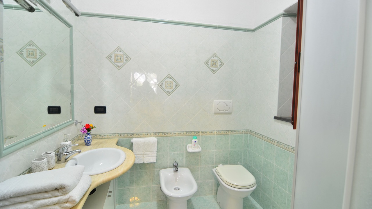 Photo of Bathroom in Panza