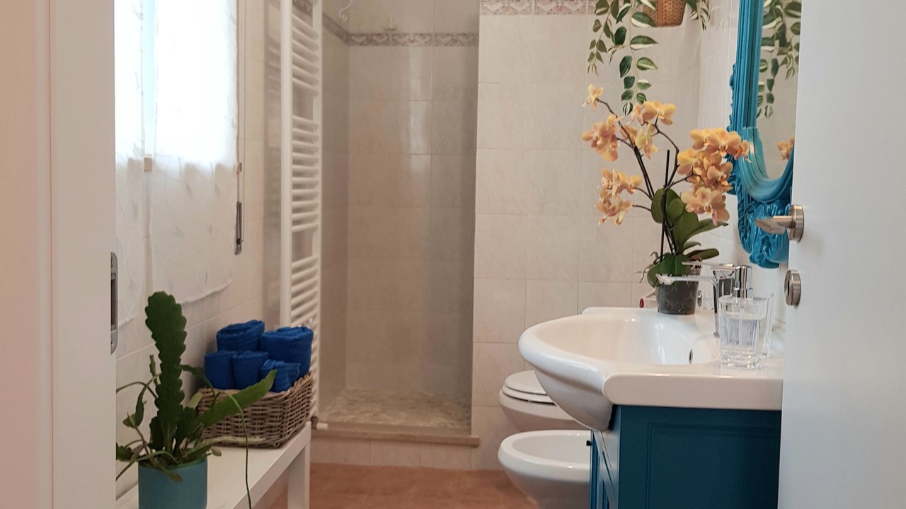 Photo of Bathroom in Zona XXXIII Acilia Sud