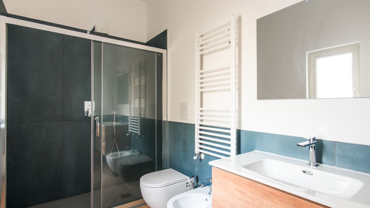 Photo of Bathroom in Fuorigrotta