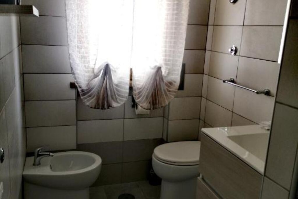Photo of Bathroom in Tiburtino