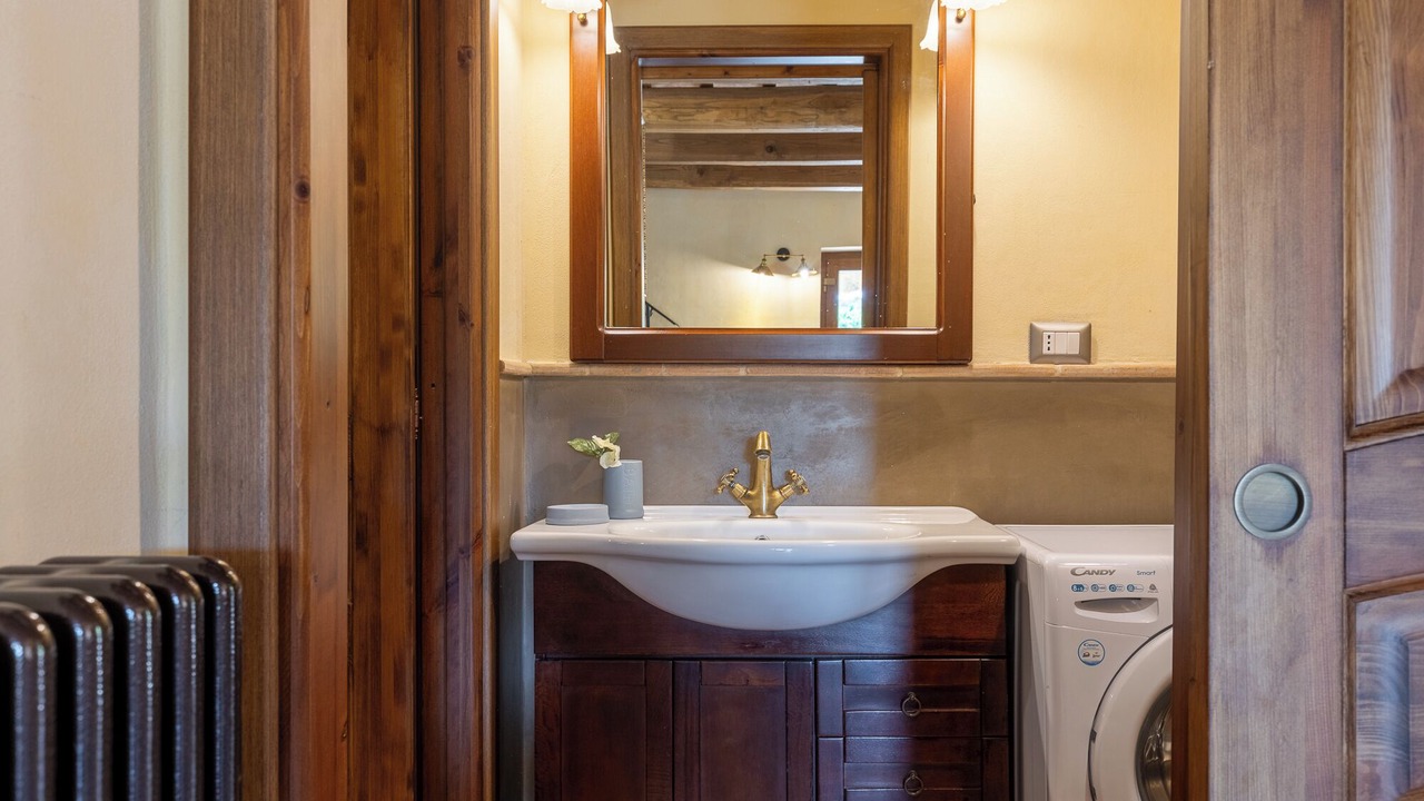 Photo of Bathroom in Arcidosso