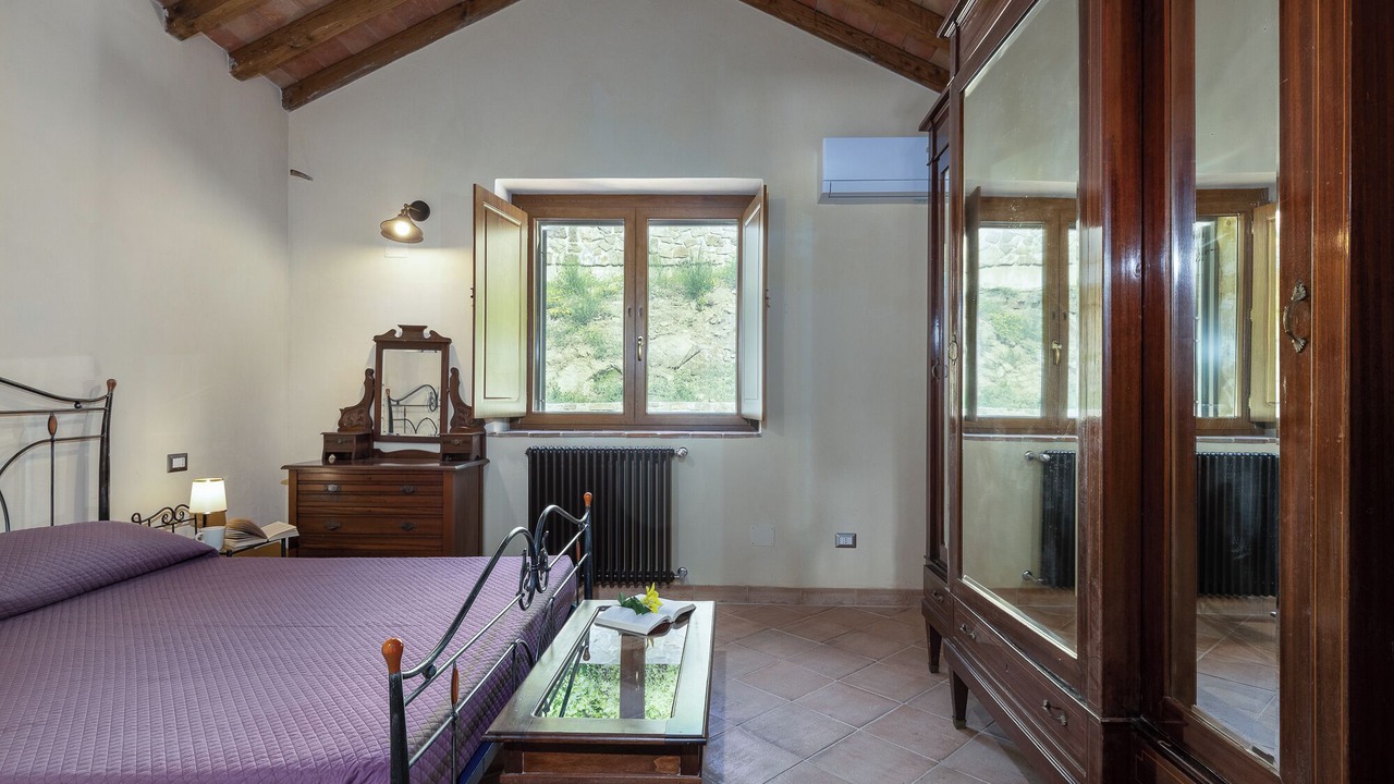 Photo of Bedroom in Arcidosso