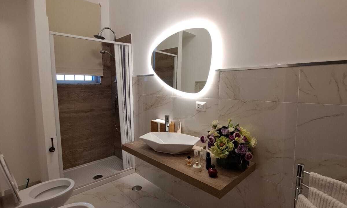 Photo of Bathroom in Bacoli