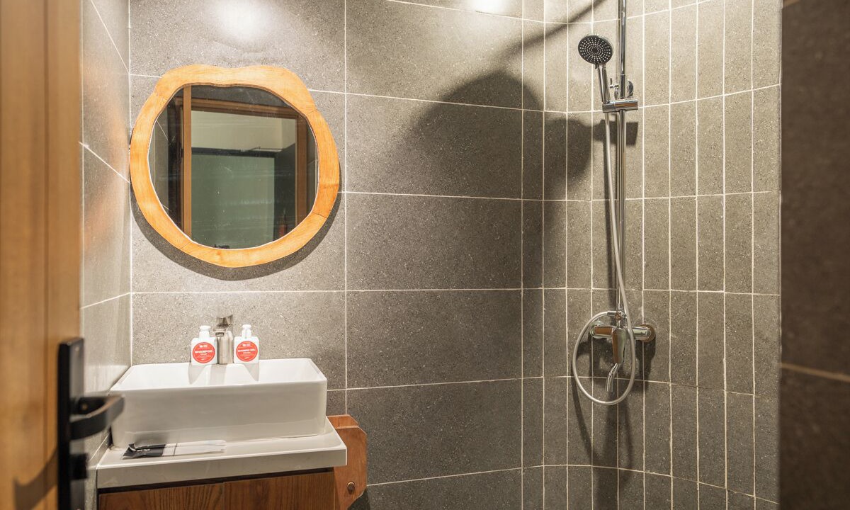 Photo of Bathroom in Trang Tien