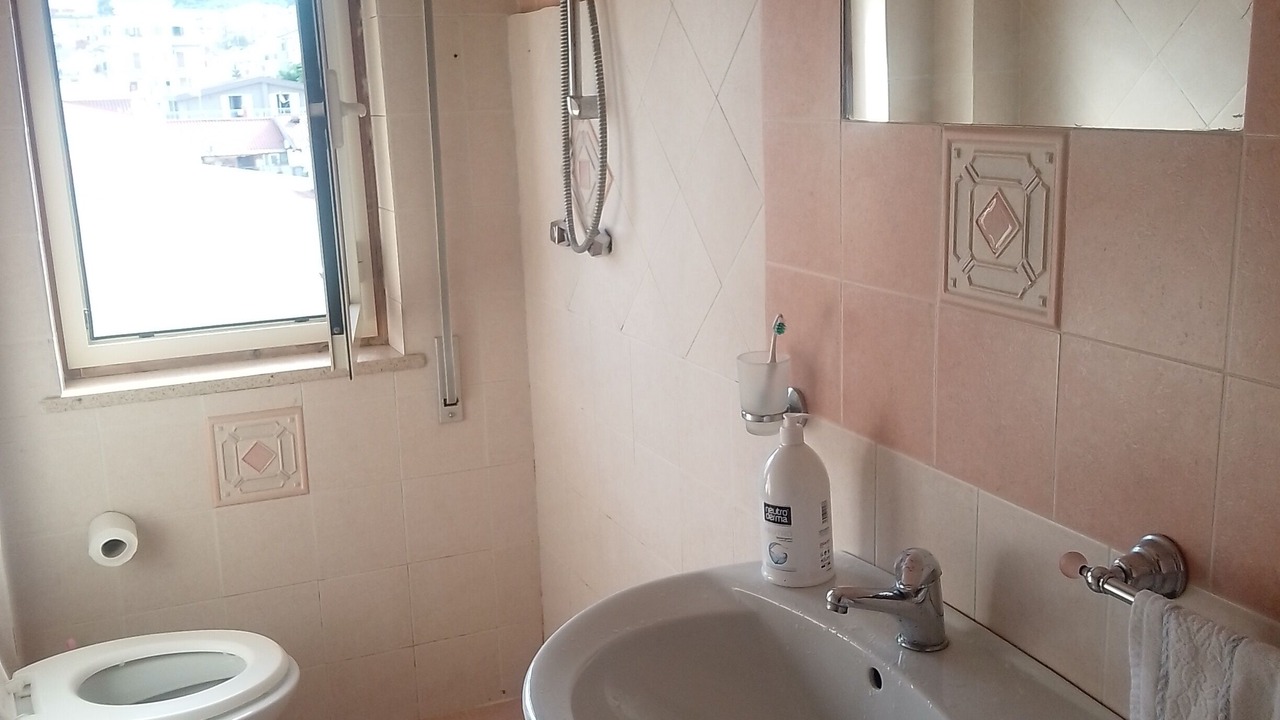 Photo of Bathroom in Scalea