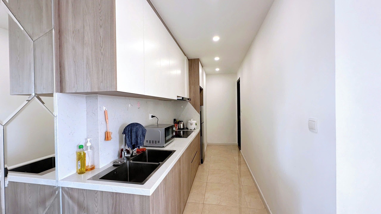 Photo of Kitchen in Trung Hoa Nhan Chinh