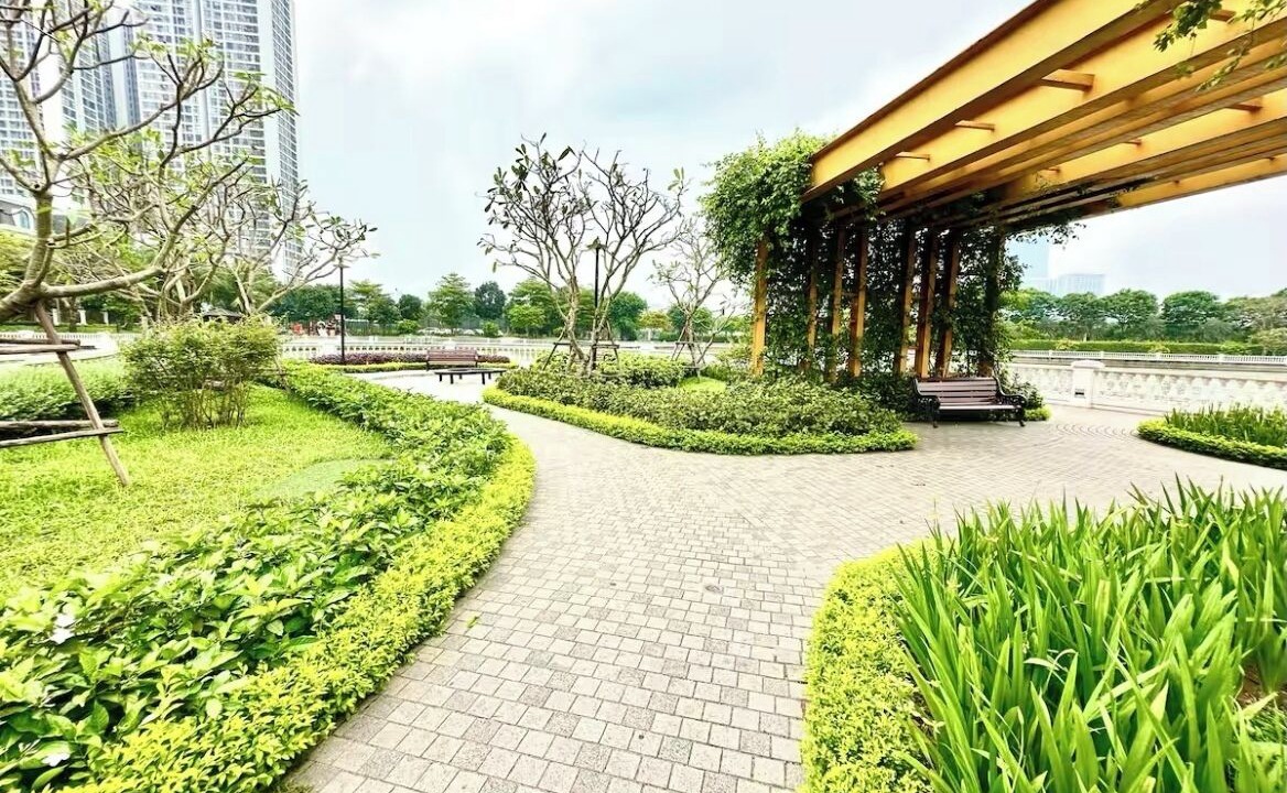 Photo of Outdoor in Thuy Khue