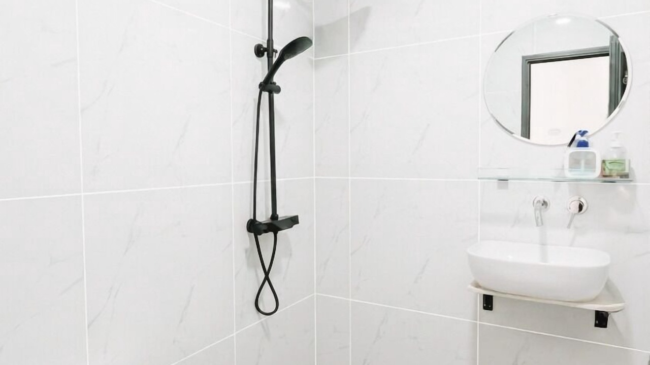 Photo of Bathroom in Phuong 6