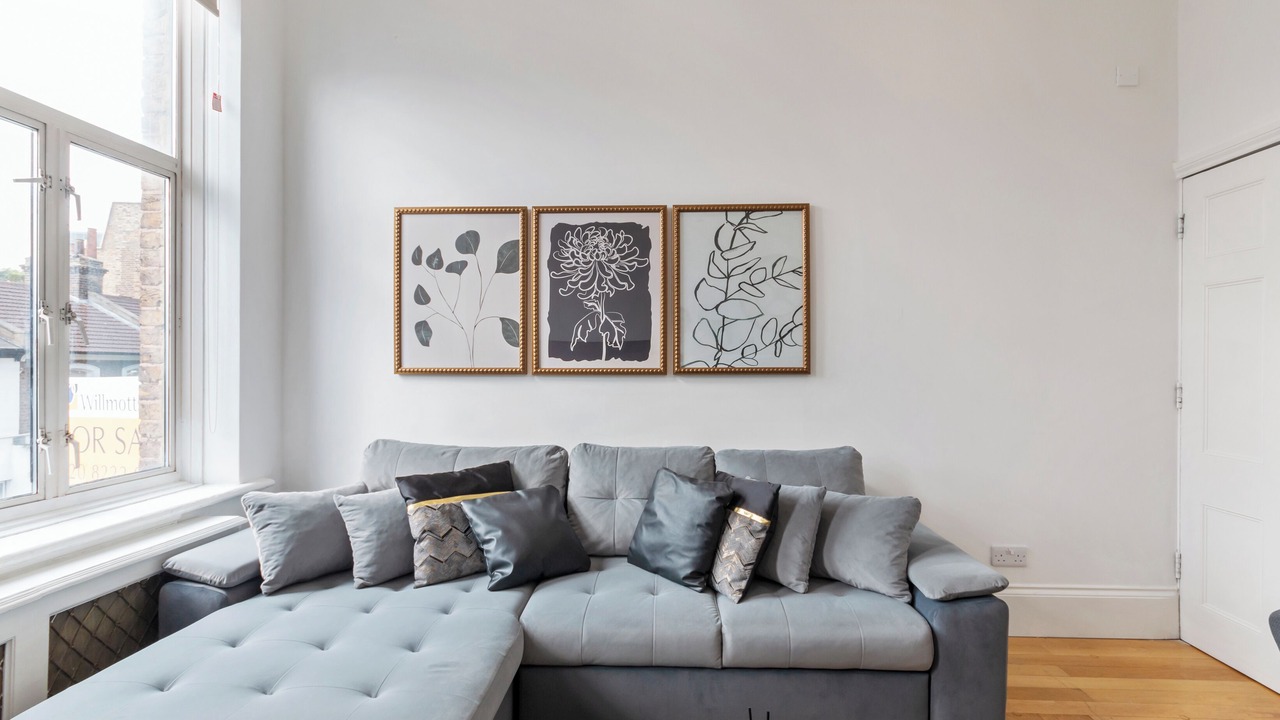 Photo of Livingroom in Acton