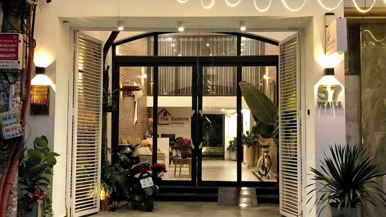 Photo of Outdoor in Le Chan